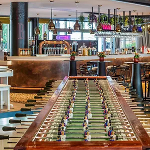 Novotel Barcelona Cornella Отель Корнелья де Лиобрегат